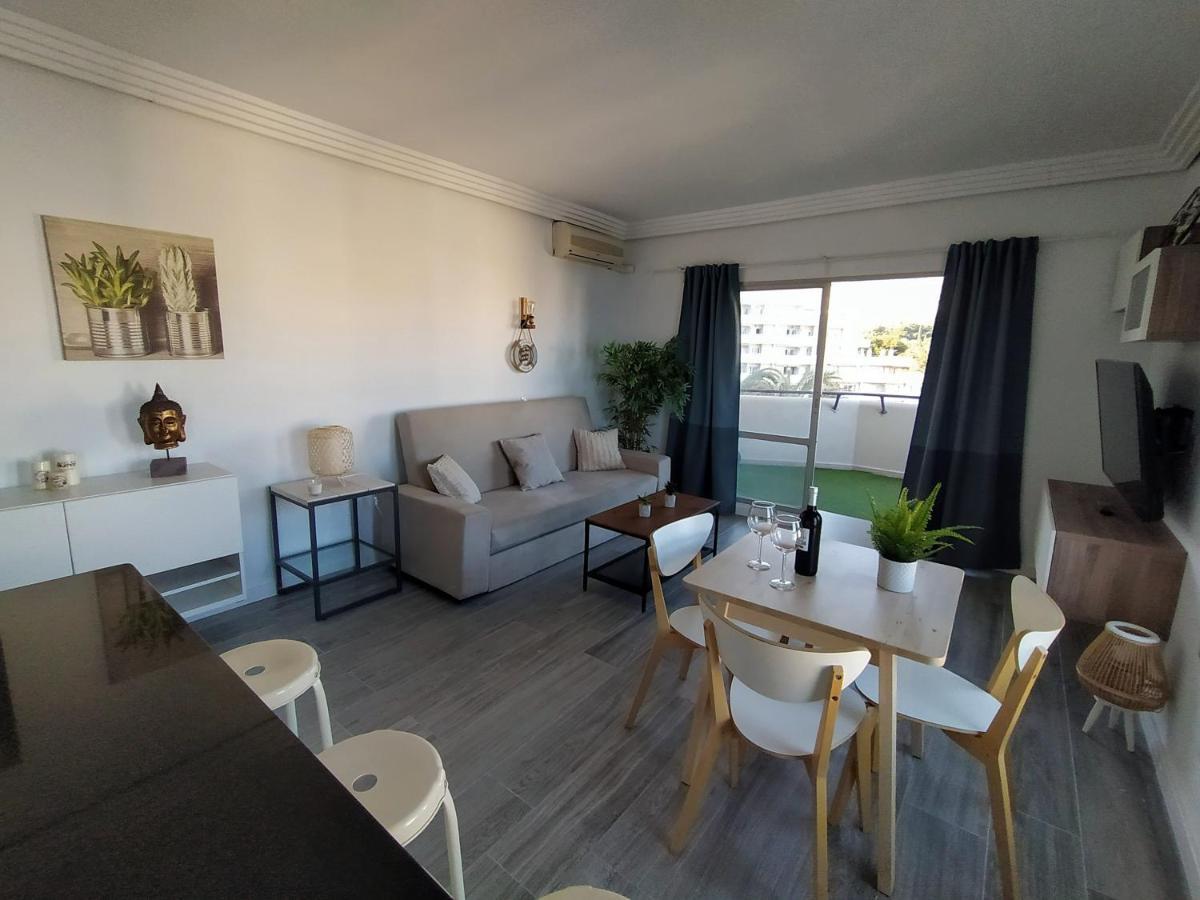 "Vive Benal Beach" Vistas Al Mar Y Parque Acuatico 1510 贝纳尔马德纳 外观 照片