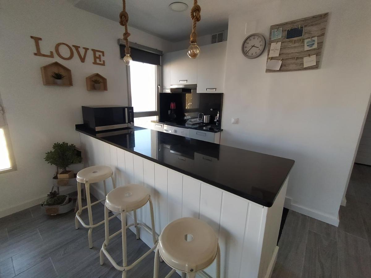 "Vive Benal Beach" Vistas Al Mar Y Parque Acuatico 1510 贝纳尔马德纳 外观 照片