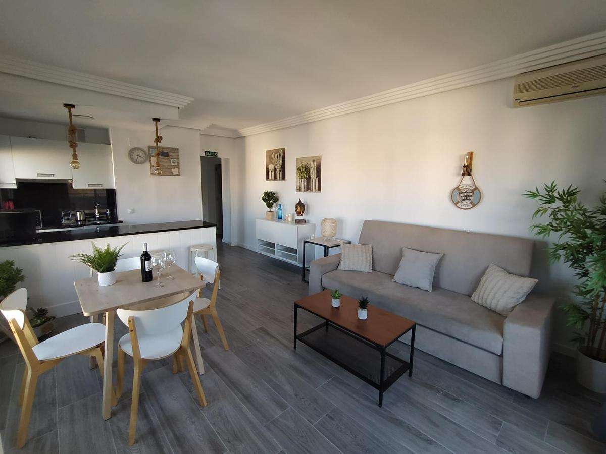 "Vive Benal Beach" Vistas Al Mar Y Parque Acuatico 1510 贝纳尔马德纳 外观 照片