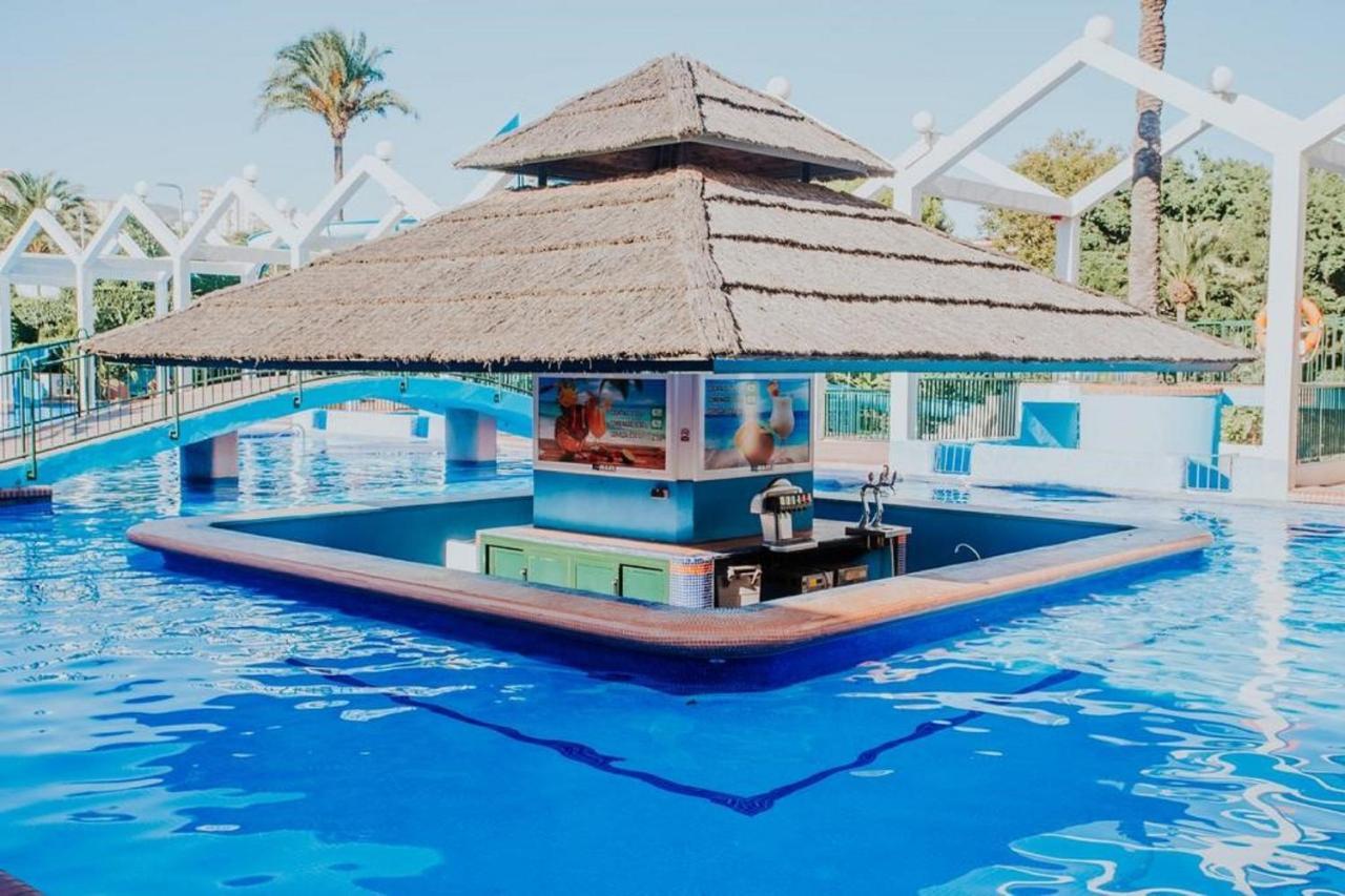 "Vive Benal Beach" Vistas Al Mar Y Parque Acuatico 1510 贝纳尔马德纳 外观 照片
