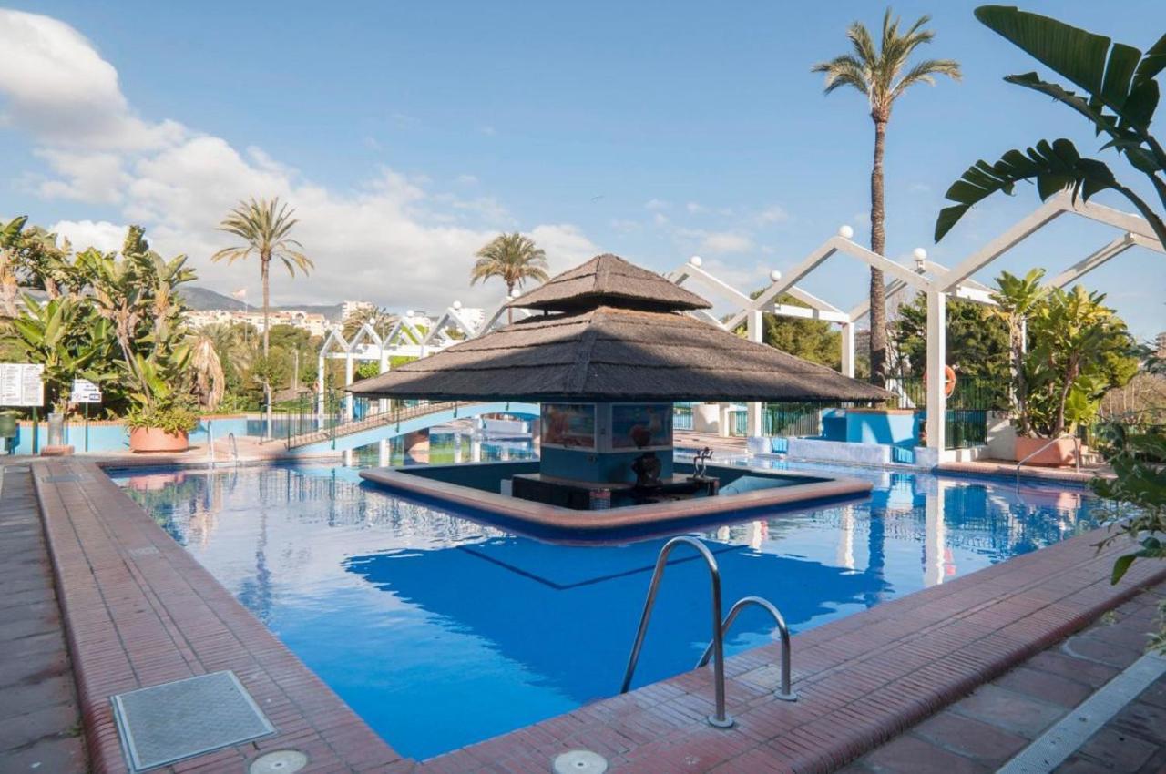 "Vive Benal Beach" Vistas Al Mar Y Parque Acuatico 1510 贝纳尔马德纳 外观 照片