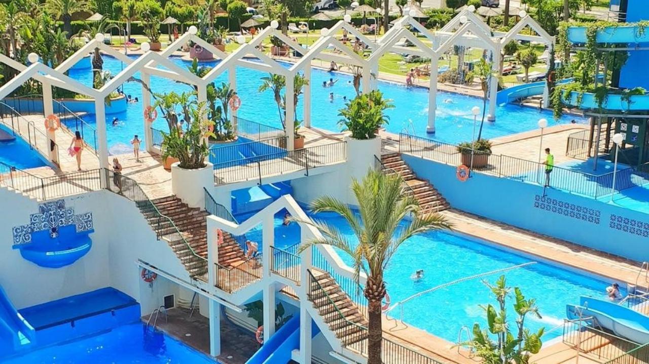 "Vive Benal Beach" Vistas Al Mar Y Parque Acuatico 1510 贝纳尔马德纳 外观 照片