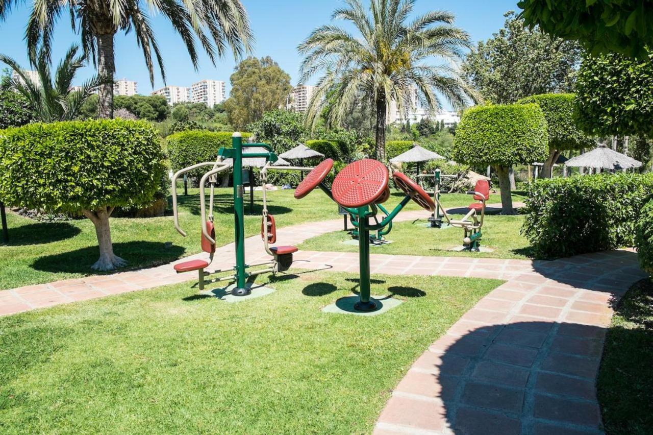 "Vive Benal Beach" Vistas Al Mar Y Parque Acuatico 1510 贝纳尔马德纳 外观 照片