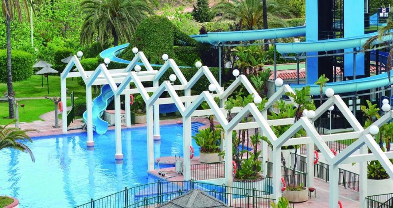 "Vive Benal Beach" Vistas Al Mar Y Parque Acuatico 1510 贝纳尔马德纳 外观 照片